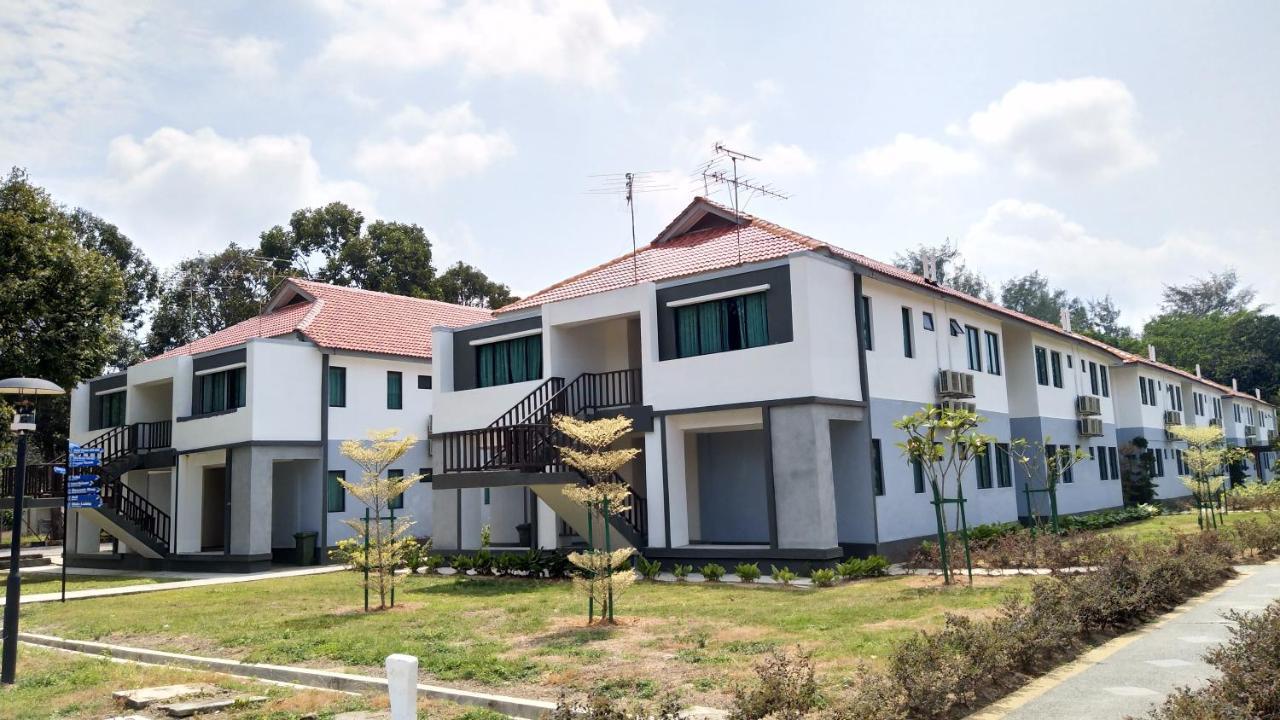 Desaru, Bayu Balau Beach Resort Bandar Penawar Dış mekan fotoğraf